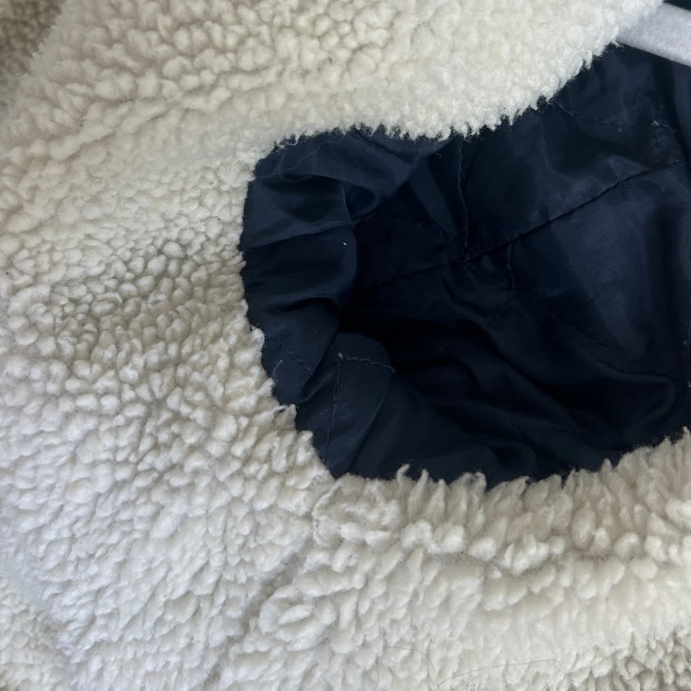 Levi’s 90s Sherpa Trucker Jacket - image 4